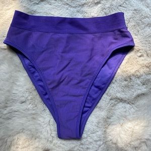 Frankie’s Bikinis Gabrielle Bottoms in Amethyst